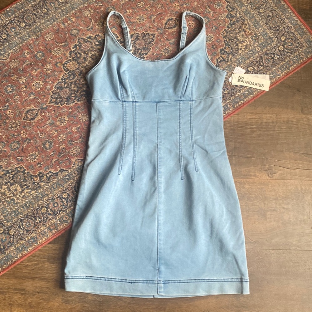 ✨NWT✨ Junior’s Soft Jean Overall Dress size small